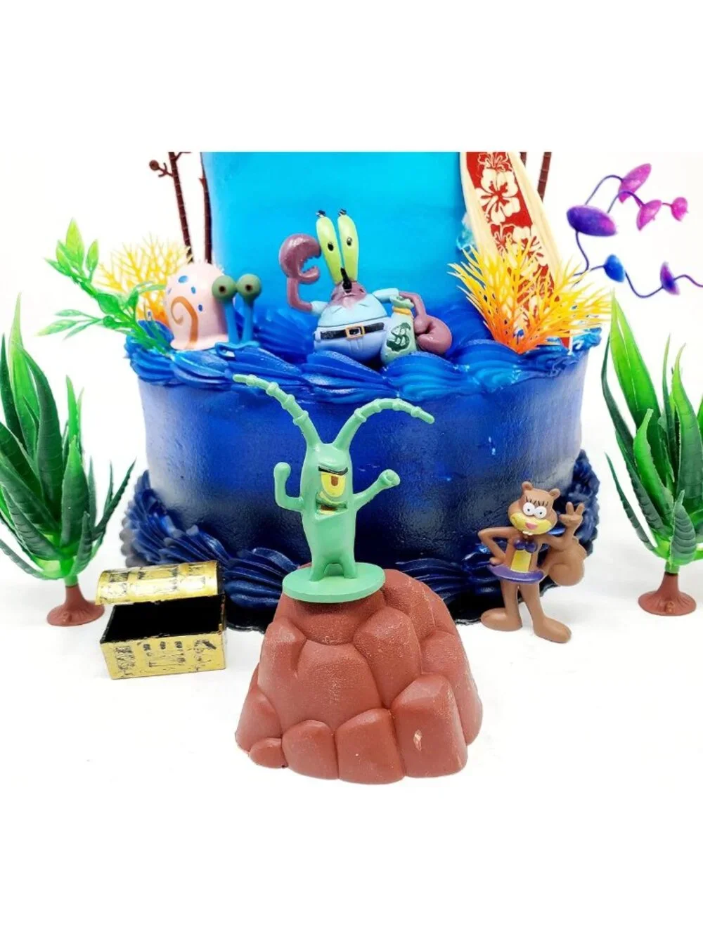 Colorful Spongebob Cake Topper Set for Birthday Parties - 12 Fun Figures